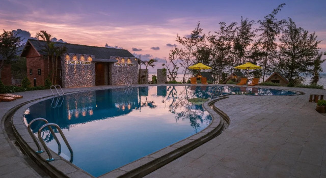 Long Hải Channel Beach Resort, Забронировать Курортный отель Курортные отели Лонг Хай, рядом с Пляж Лонг Хай, Курортный отель