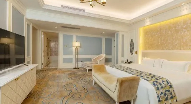 Люкс Grand XINJUNYUE International Hotel