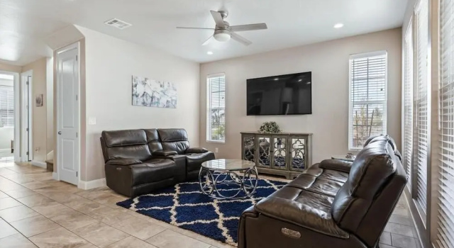 Sienna Stay 5 Bedroom Townhouse, Varaa Hotelli Washington 