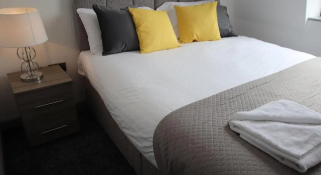 Halifax House, Studio Apartment 213