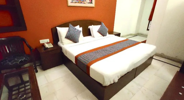 Двухместный номер Standard Hotel Unistar