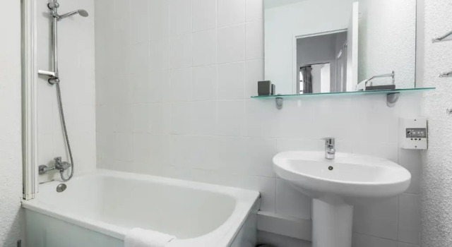 Апартаменты Apartment Jonquille 3 - A Comfortable Chamonix Haven