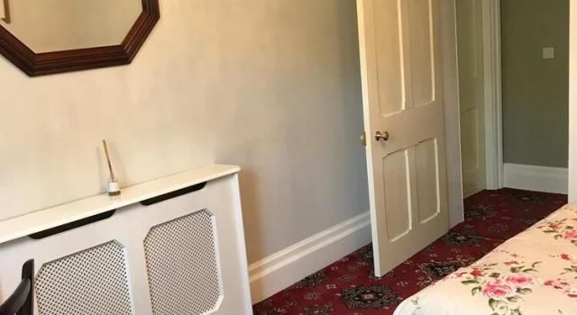 Beautiful Garden Double Room With Private Access, Prenota Hotel Newry Contea di Down
