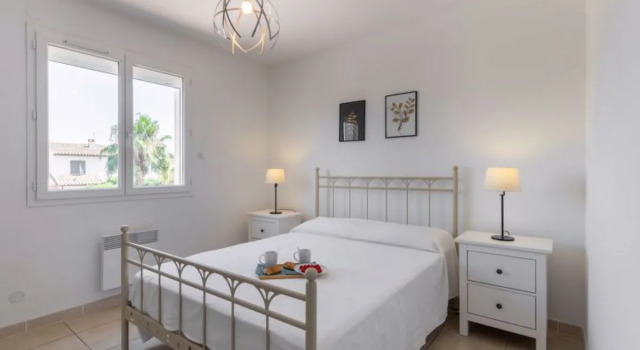 Les Lauriers 31712, Rezerwuj Hotel Hotele w Camargue z parkingiem, Parking