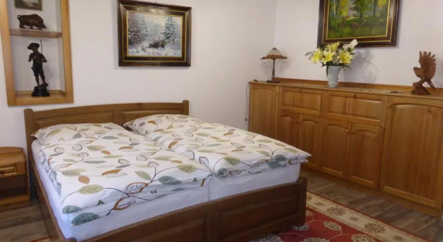 Tündérgyöngye Apartmanház, Reserva ahora Apartamento Zirc Veszprem