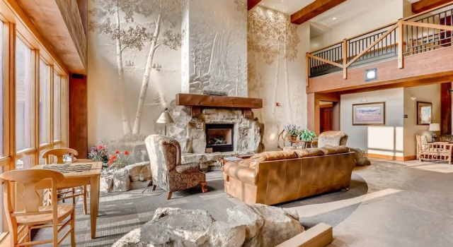 Номер Standard с балконом 2 Bedroom Colorado Vacation Rental situated in River Run Village Steps from the Summit Express Gondola