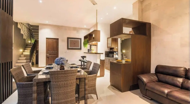 3 BR, 250 Sqmt Villa, Terrace, 10 min Available, Rezervovat Vila Chaty v Bali, Chalupa