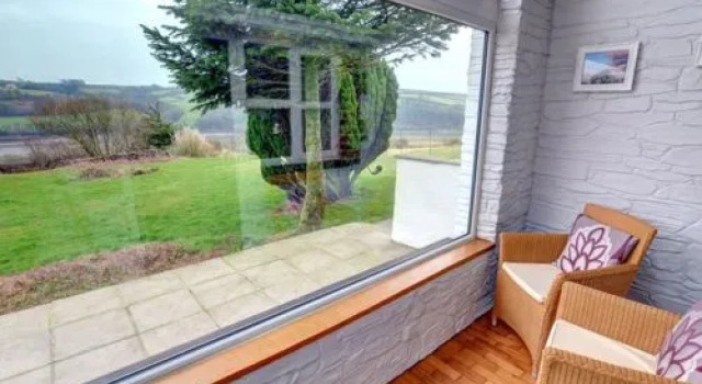 House Llangain Agaete, Забронировать Отель Кармартен Carmarthenshire