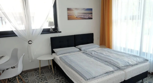Apartment in Mrzezyno Near Sandy Beaches, Reserva ahora Apartamento Hoteles en Pomerania Occidental con aparcamiento, Aparcamiento