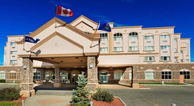 Holiday Inn Lethbridge by IHG