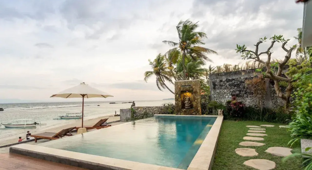 Utama Villas Beach Front Candidasa