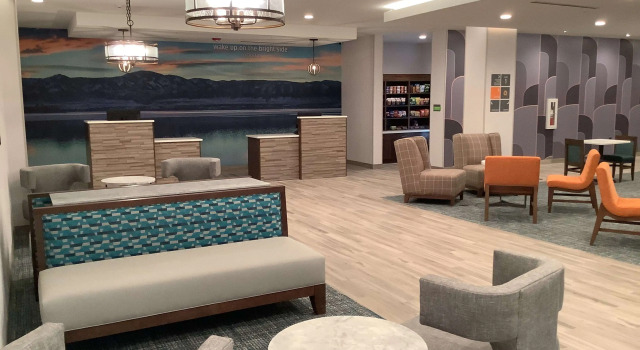 La Quinta Inn & Suites by Wyndham Littleton/Red Rocks, Rezervovat Hotel Arvada Colorado