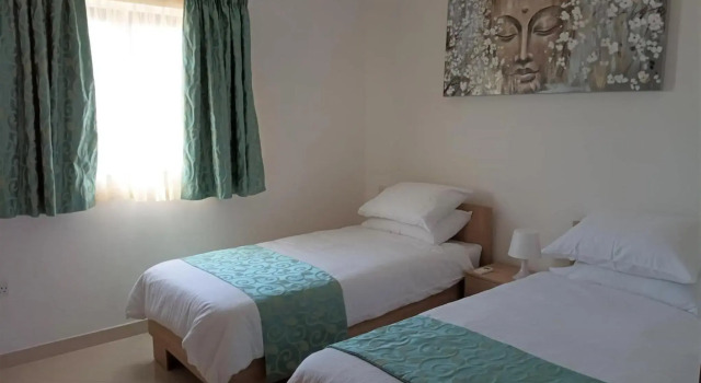 3 Bedroom Air-conditioned Apartment with Roof Terrace
