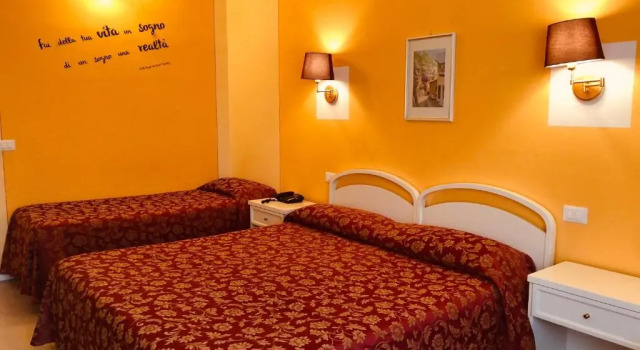 Четырёхместный номер Comfort Hotel Duca Della Corgna