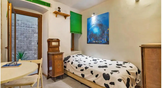 Апартаменты Kaboom Showroom & Guesthouse