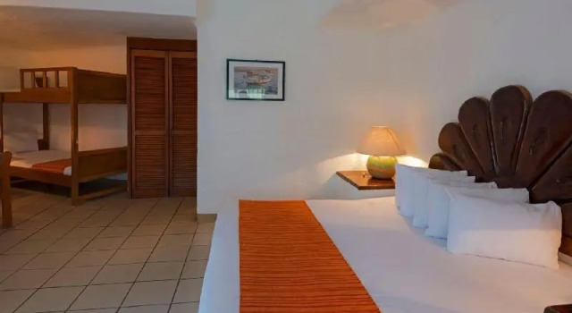 Семейный номер Standard с балконом Vista Playa de Oro Manzanillo