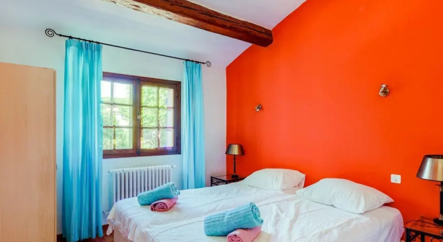 Villa With Guest Accommodation and Heated Pool in Sainte Maxime, Забронировать Гостевой дом Отели Сент-Максима с бассейном, Бассейн