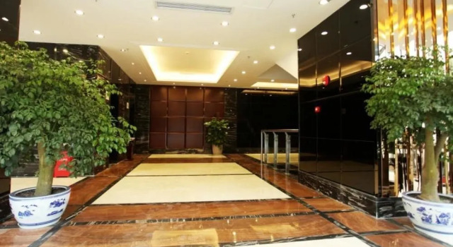 Hollyston Hotel (Chengdu Jinhua Wanda), Boek Hotel Hotels in Chengdu met parkeren, Parkeren