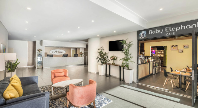Adina Apartment Hotel Perth Barrack Plaza, Book Apartment Hotels in Perth with a Pool, Swimming Pool