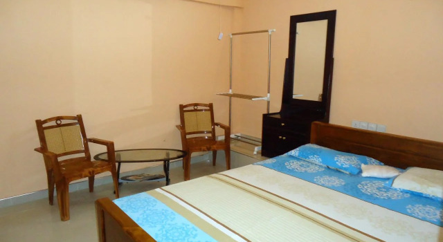 Barathi Star Hotel, Prenota Hotel Kilinochchi Kilinochchi