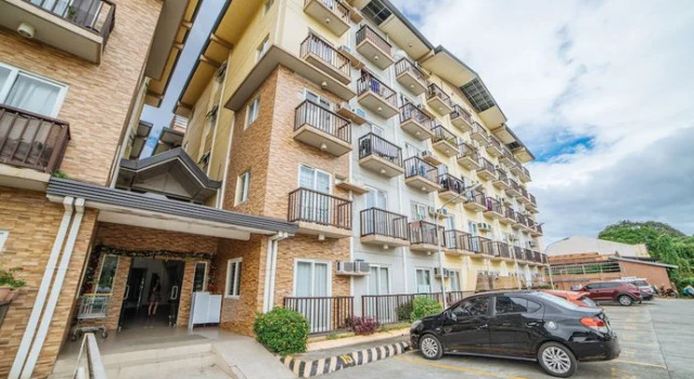 RedDoorz Plus near CK Square Cainta, Забронировать Отель Кайнта Лусон