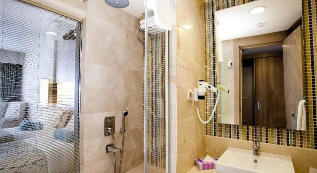 Семейный номер Standard с балконом и с частичным видом на море Melas Resort Hotel