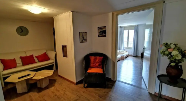 Down Town Apartments Harderstrasse 44, Забронировать Апартаменты/квартира Отели Интерлакен с парковкой, рядом с Железнодорожный вокзал Интерлакен Западный, Парковка