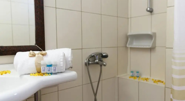Одноместный номер Standard с балконом и с видом на город Hotel Tolo