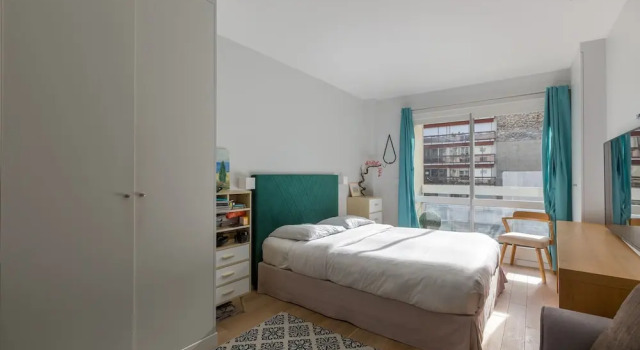 Light & Day in Beaugrenelle, Забронировать Отель Париж Иль-де-Франс, рядом с Maison de Balzac