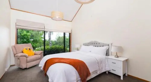 137 Green Road Dairy Flat, Rezerwuj Hotel North Auckland 