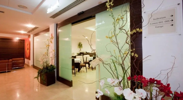Centrum Palace Hotel & Resorts, Book Hotel Hoteller i Campobasso med parkering, Parkering