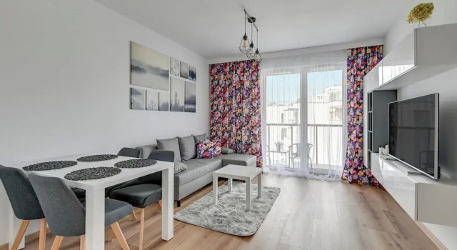Апартаменты Comfort Letnica Seaside by Downtown Apartments