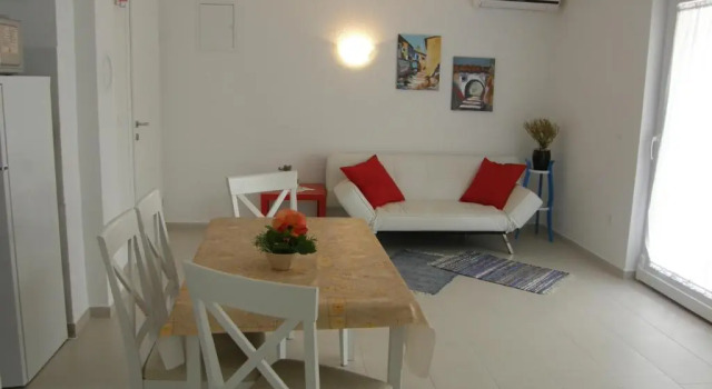 Apartment Pavlaković, Prenota Appartamento Hotel a Isole Quarnerine con parcheggio, Parcheggio