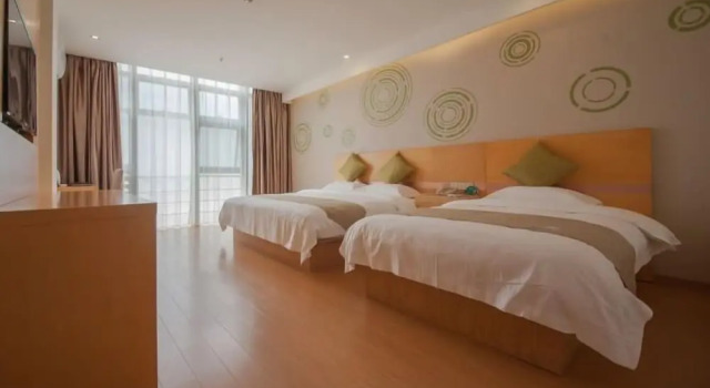Семейный номер Standard GreenTree Inn Suzhou Industrial Park Xinglong St Express Hotel