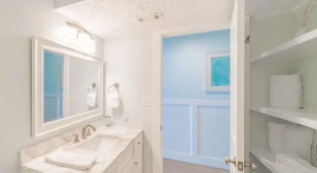 Номер Standard Eastern Shores - 206 1 Bedroom Condo by RedAwning