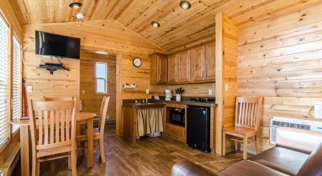 Коттедж Wilderness Lakes RV Resort