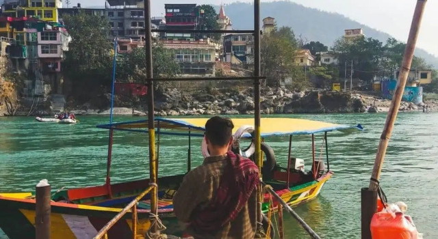 Lushy Days Hotel Nanda, Rezervovat Hotel Rišikéš Uttarakhand
