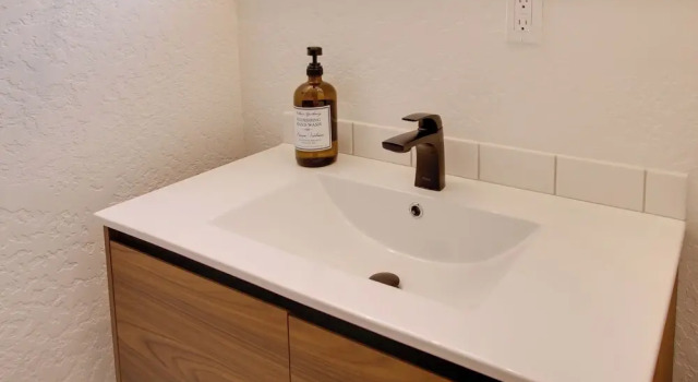 Коттедж Cozy Coeur D'alene Getaway w/ Fire Pit, Near Dtwn