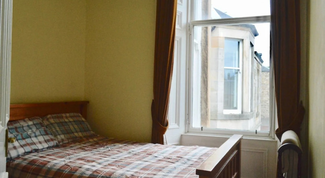 Period Flat With Parking & Arthurs Seat Views, Забронировать Апартаменты/квартира Ньюингтон Эдинбург