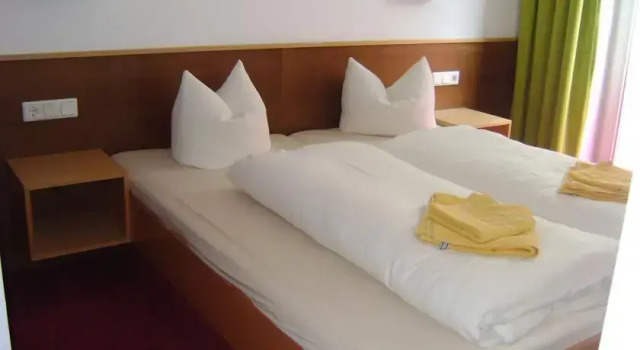 almandin apartments