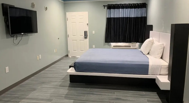 Двухместный номер Standard Crystal Suites