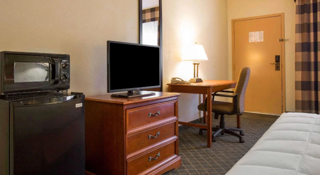 Двухместный люкс Clarion Inn & Suites Aiken South