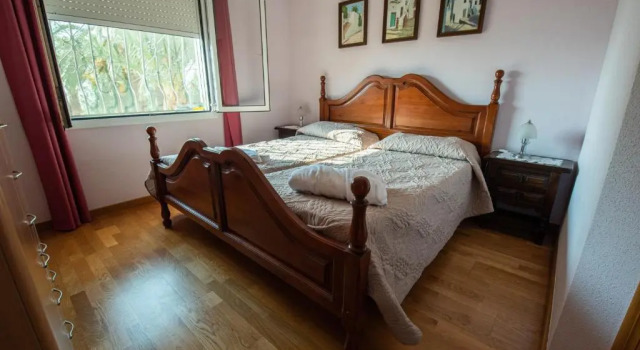 Villa frente al Mar, Забронировать Вилла Отели в центре Ла-Амполий, в центре