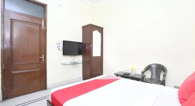 Dhingra Residency by OYO Rooms