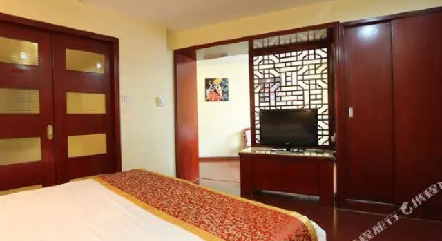 Люкс Tian Wai Tian International Hotel