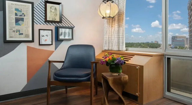 Четырёхместный номер Standard Hotel Mockingbird, Dallas, a Tribute Portfolio Hotel