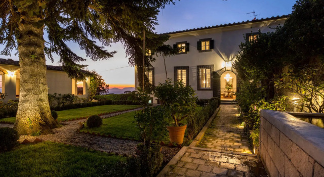 Villa Valgiano in Capannori, Varaa Villa Valgiano Toscana