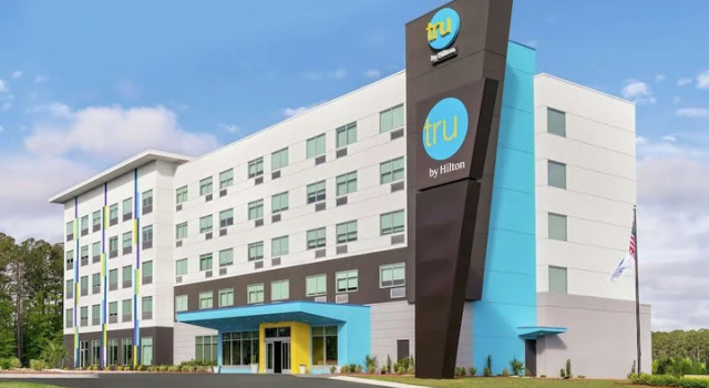 Run of House Tru By Hilton Florence I-95
