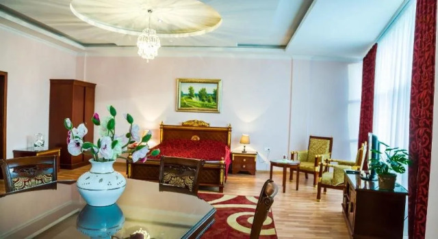 Hotel Elm