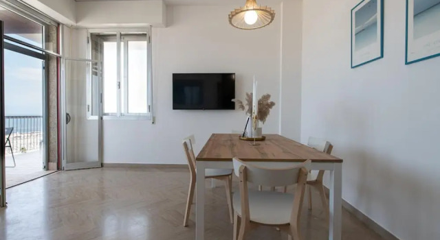 Ventodue in Rimini With 2 Bedrooms and 1 Bathrooms, Забронировать Апартаменты/квартира Римини Побережье Римини